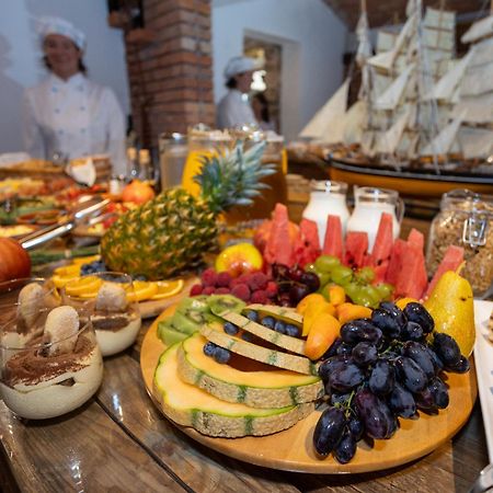 Boutique Hotel Capitano Херцег Нови Екстериор снимка