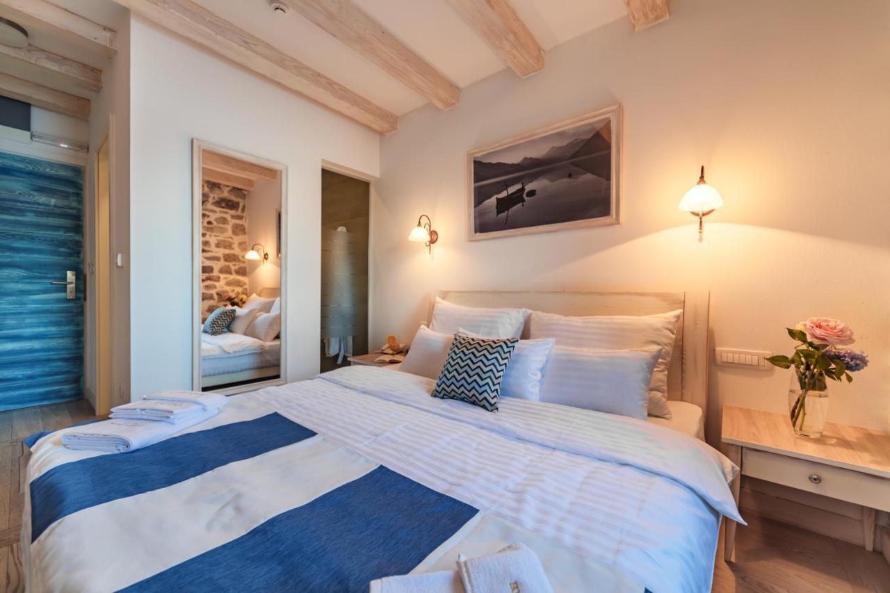 Boutique Hotel Capitano Херцег Нови Екстериор снимка