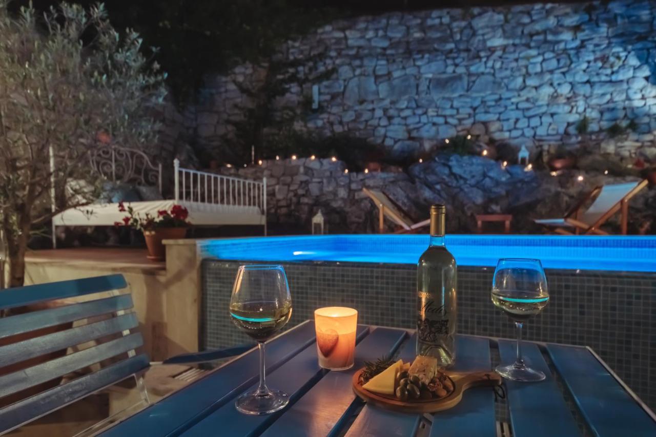 Boutique Hotel Capitano Херцег Нови Екстериор снимка
