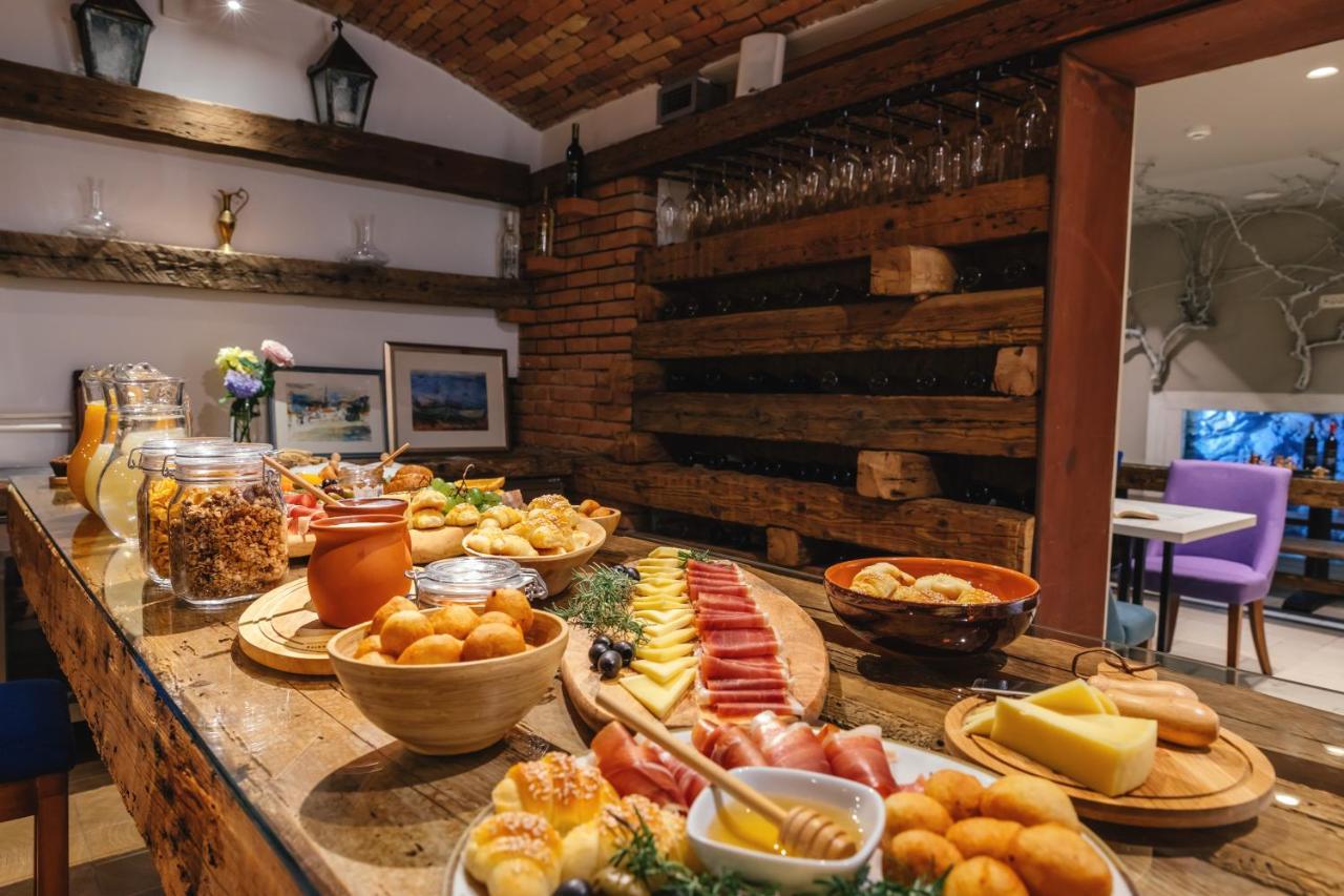 Boutique Hotel Capitano Херцег Нови Екстериор снимка