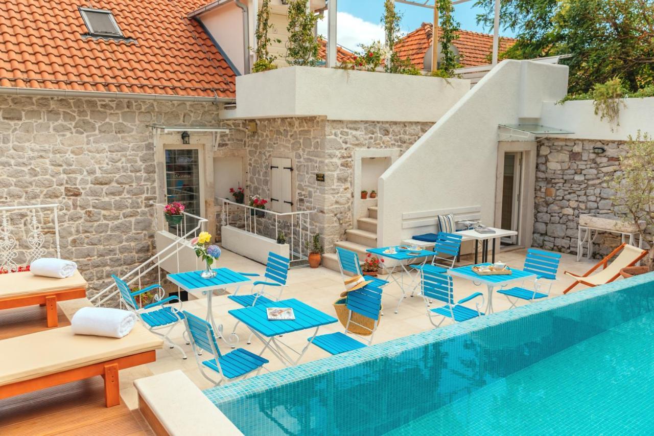 Boutique Hotel Capitano Херцег Нови Екстериор снимка