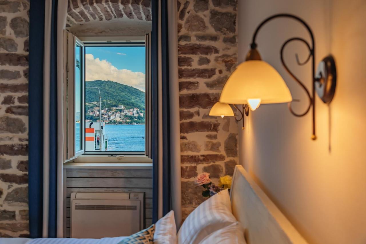 Boutique Hotel Capitano Херцег Нови Екстериор снимка